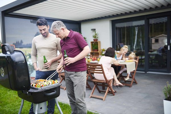 Les accessoires indispensables pour un barbecue réussi