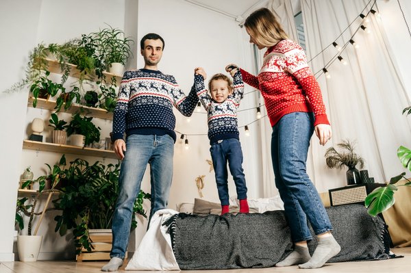 Le pull moche, c'est confortable et insolite