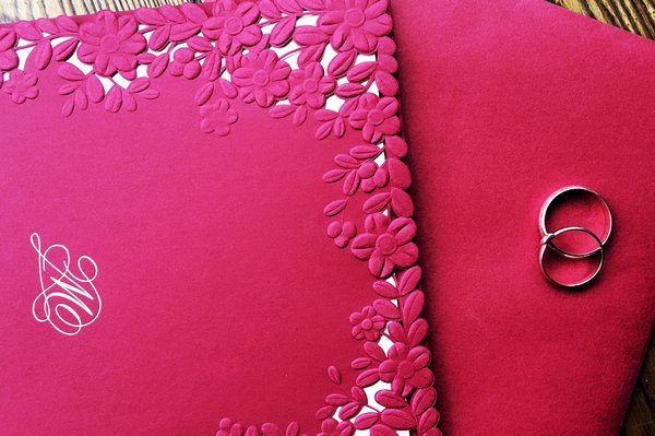 10 astuces pour un faire-part de mariage de qualité à petit budget